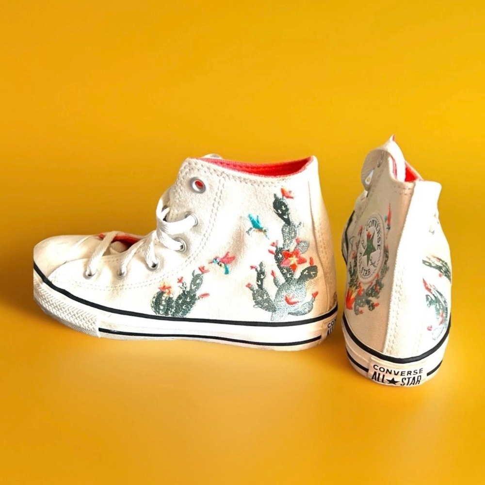 Kids Converse White High-Tops with succulent Design youth size 1